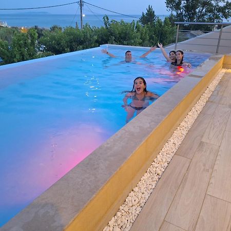 Villa Vasillis-Heated Swimming Pool With Infinity View วิตาลาเดส ภายนอก รูปภาพ