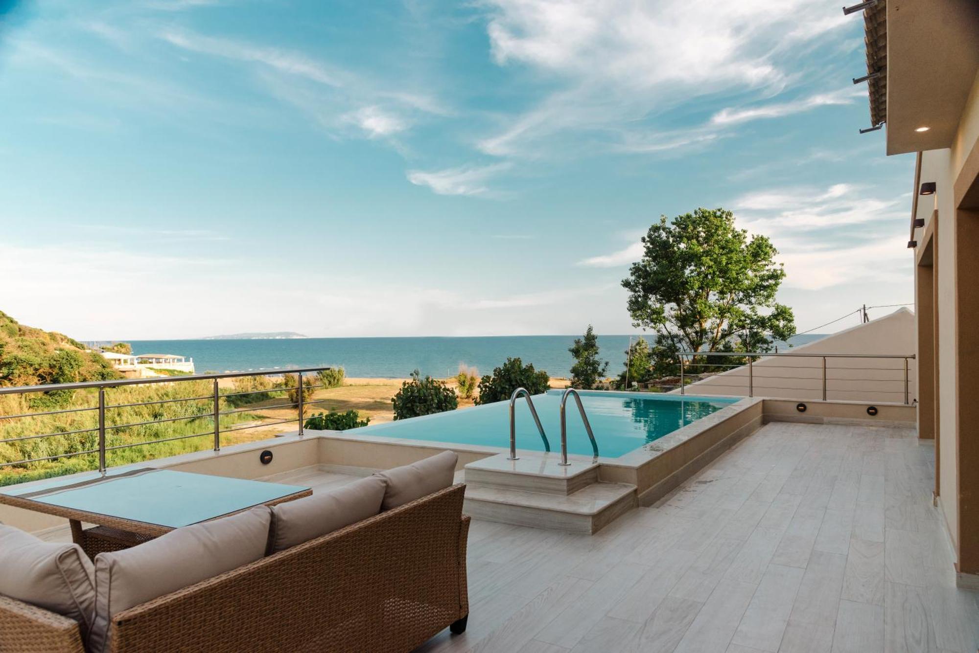 Villa Vasillis-Heated Swimming Pool With Infinity View วิตาลาเดส ภายนอก รูปภาพ